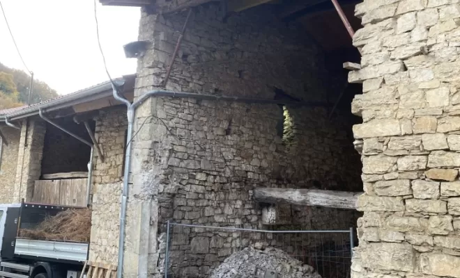 Avancement de la renovation de grange, Amberieu-en-Bugey, MIB Maçonnerie